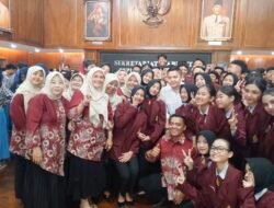 SMK Pariwisata PHT Cianjur Goes To Istana Presiden Jakarta, Momen Tak Terlupakan Bagi Guru dan Siswa Siswi