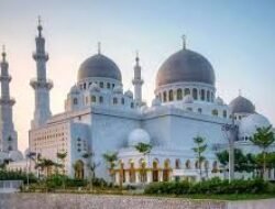 Kalender Hijriah 1448 H Resmi Dimulai, Ini Link dan Cara Cek Penanggalan Islam Lengkap