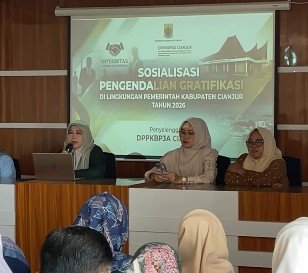 Dinas Pengendalian Penduduk Keluarga Berencana Pemberdayaan Perempuan Dan Perlindungan Anak (DPPKBP3A) Kabupaten Cianjur, menggelar kegiatan sosialisasi Pengendalian Gratifikasi, Jumat 19 Juni 2026