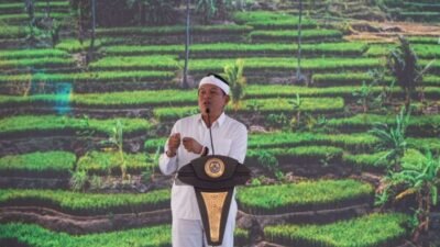 Benahi Transportasi Jabar, KDM Evaluasi Angkot Tua dan Buka Kembali Bandara Husein