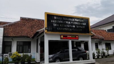403 Ribu Keluarga di Cianjur Terima Bantuan Beras dan Minyak Goreng