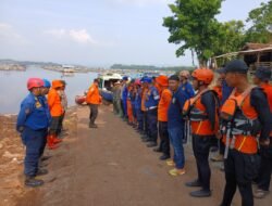 Pedagang Kopi Hilang di Waduk Cirata Setelah Perahu Diduga Tabrak Bambu