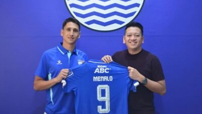 Luka Menalo Kenakan Nomor Punggung 9 di PERSIB, Terinspirasi Ronaldo Nazario