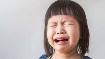 Penyebab Anak Menangis Saat Berangkat ke Sekolah, Orang Tua Perlu Memahaminya