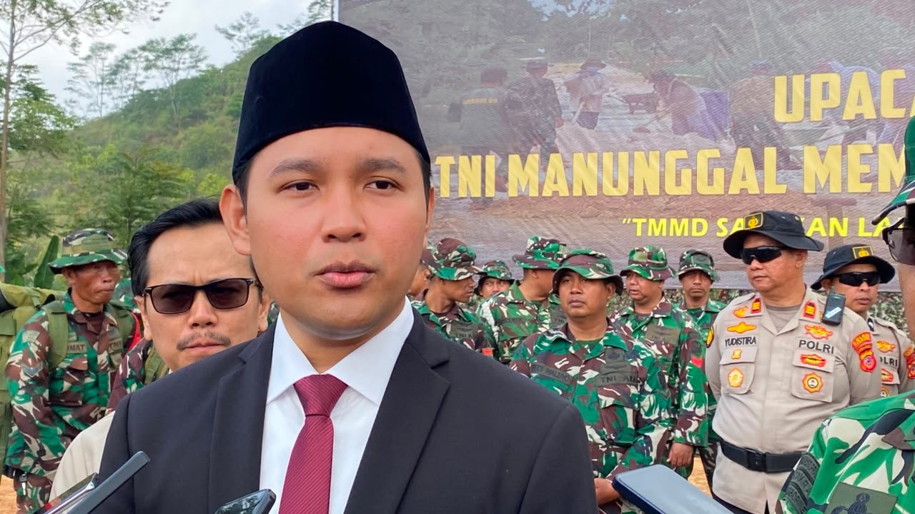 Bupati Cianjur, Mohammad Wahyu Ferdian