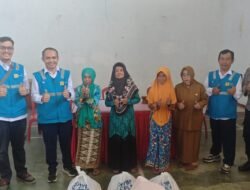 Tak Sekadar Berbagi, PLN UP3 Cianjur Ajak Masyarakat Lebih Peduli Keselamatan Listrik