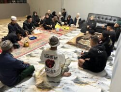 Mahasiswa KKN 254 UIN Bandung di Desa Bunisari Cianjur, Mencatat Mini Monografi dan Menyoroti Tradisi Yang Unik di desa tersebut