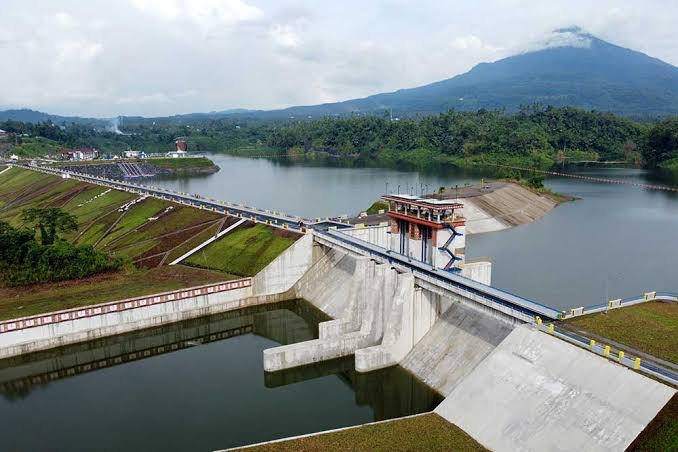 t Text Gambar Perbedaan waduk bendungan dan sungai