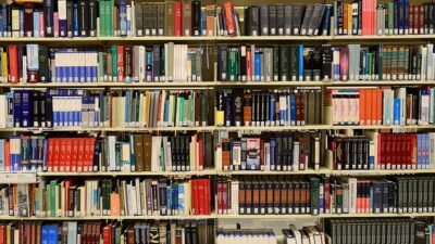 ilustrasi perpustakaan