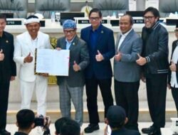 DPRD Jawa Barat Setujui Ranperda Pertanggungjawaban Pelaksanaan APBD Tahun 2025 Menjadi Perda