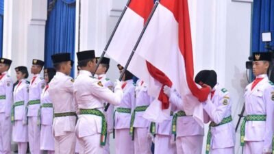 Dedi Mulyadi Kukuhkan 51 Paskibraka Jabar 2026