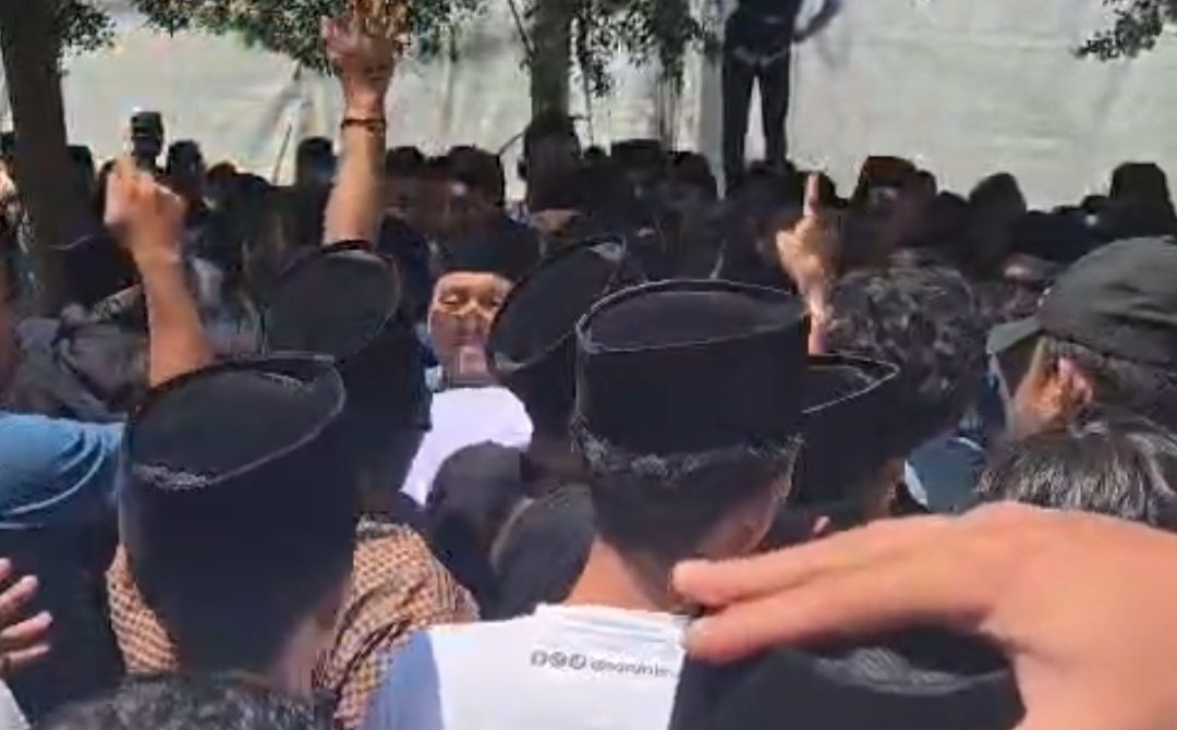 Kericuhan Muktamar NU ke-35 di Jombang, Sejumlah Orang Diduga Bukan Peserta Coba Terobos Tenda Sidang