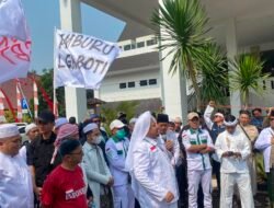 Ormas Islam Geruduk DPRD: Cianjur Kota Santri Bukan LGBT