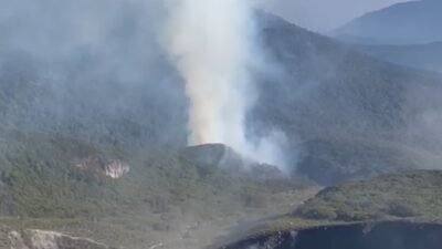 Api dan Asap Masih Muncul di Kawah Wadon Gunung Gede, Petugas Masih Siaga