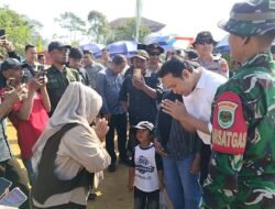 Tangis Haru Warga Warnai Penutupan TMMD ke-129 di Cianjur