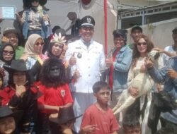 Karnaval Helaran Desa Cikaroya Meriahkan HUT ke-81 RI