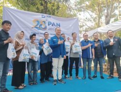 Peringati HUT ke-28, PAN Cianjur Bagikan Sembako dan Tebar 12 Ribu Benih Ikan di Cilaku