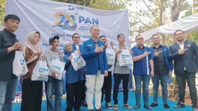 Peringati HUT ke-28, PAN Cianjur Bagikan Sembako dan Tebar 12 Ribu Benih Ikan di Cilaku