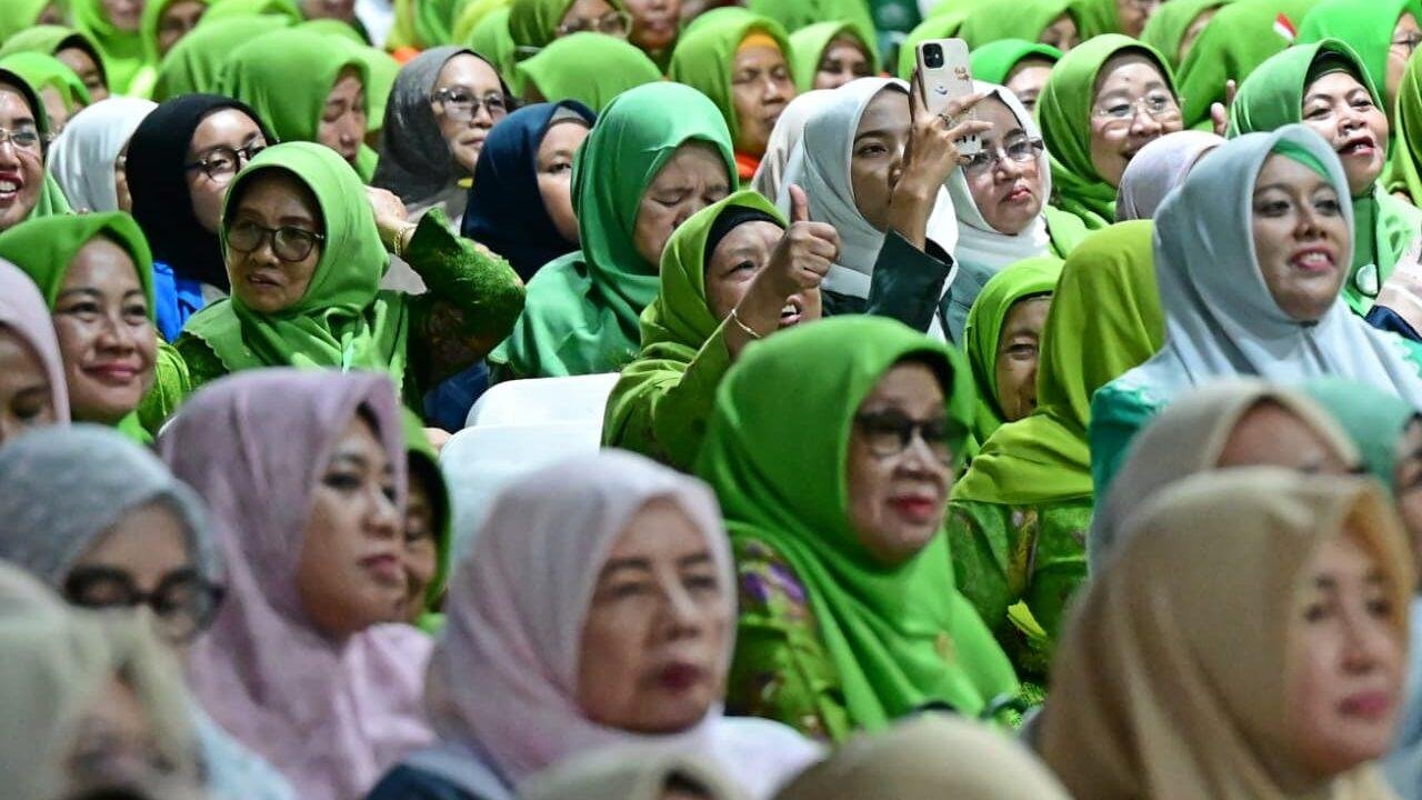 Prabowo Serukan “Jas Hijau” di Muktamar NU ke-35, Ingatkan Jasa Ulama bagi Indonesia