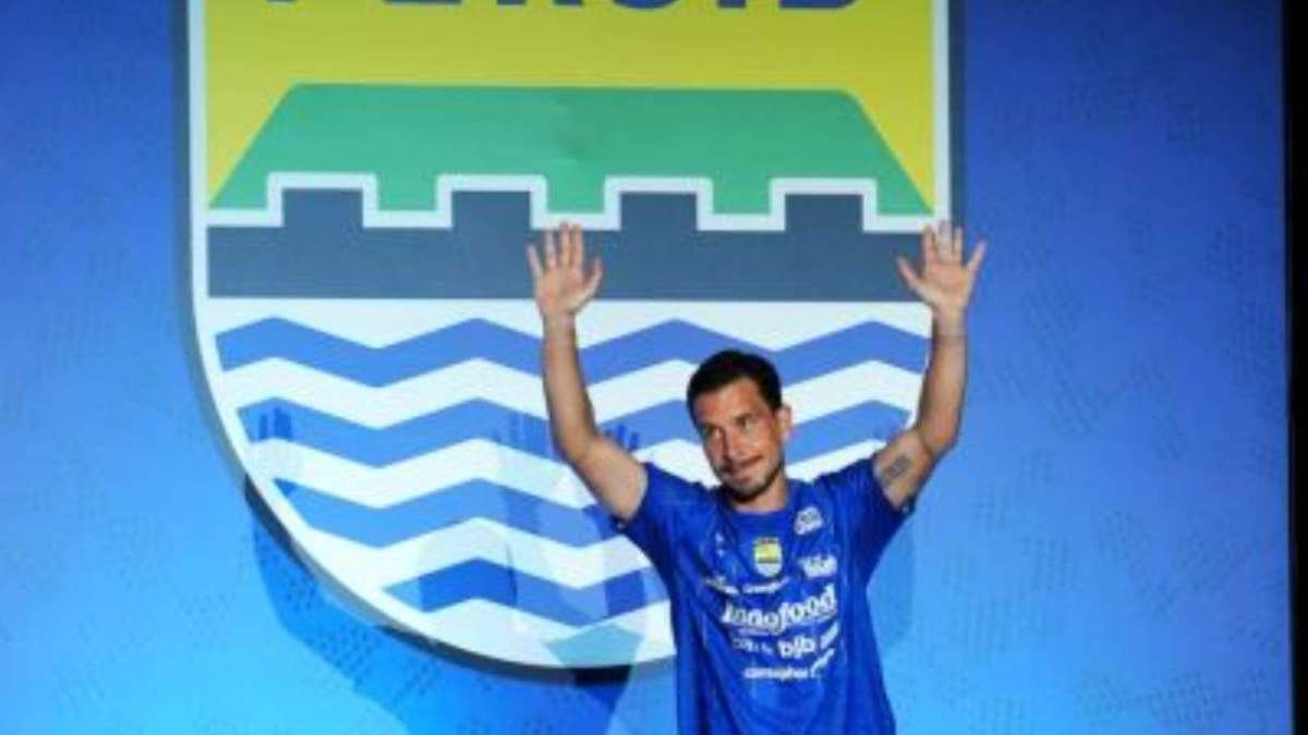 Persib Targetkan Gelar Juara Keempat Beruntun, Wagub Jabar Beri Dukungan