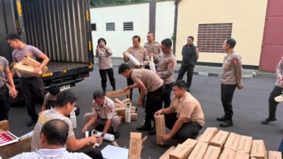Polri Siapkan Bantuan Logistik dan Oksigen untuk Penanganan Karhutla di Sejumlah Wilayah