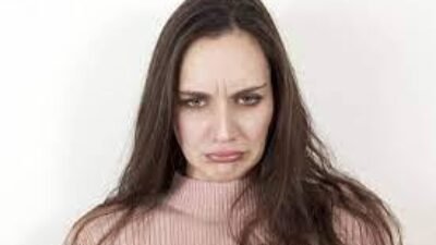 7 Penyebab Cewek Cemberut yang Kadang Tidak Terlihat Jelas