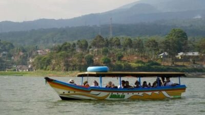 Wisatawan Nusantara ke Jawa Barat Tembus 112,12 Juta Perjalanan pada Semester I 2026