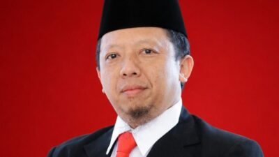 Sebelum Pertanyaan Itu Datang