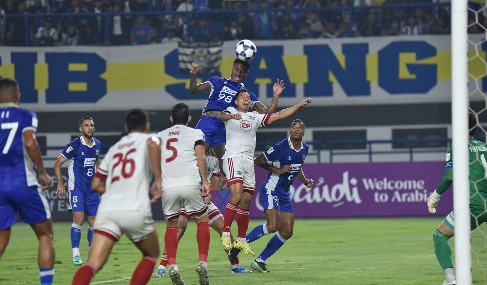 Ramon Tanque Sayangkan Bobotoh Absen saat PERSIB Hadapi Manila Digger