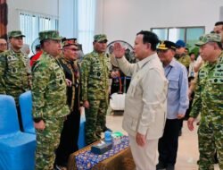 Prabowo Perkuat Penanganan Karhutla Kalteng, Empat Helikopter Water Bombing Ditambah