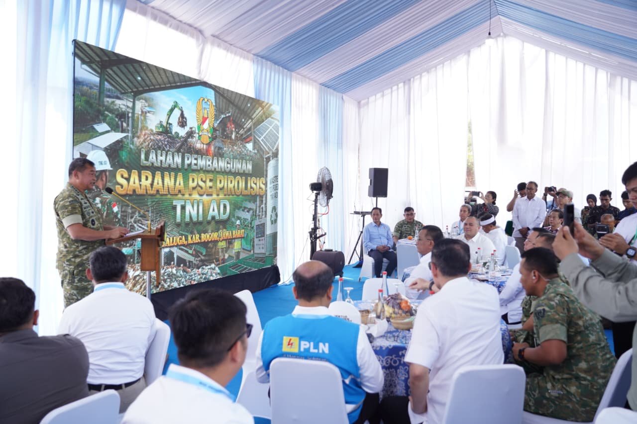 Timbunan Sampah Disulap Jadi Solar, Kasad: Target Kita Setahun Rampung