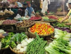 Harga Cabai di Pasar Muka Melonjak hingga Rp80 Ribu