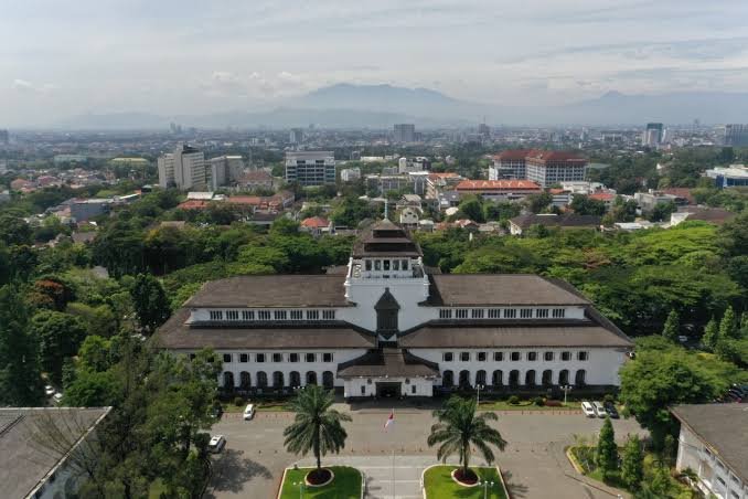 Dedi Mulyadi Koreksi Defisit APBD Jabar 2026 Jadi Rp3,4 Triliun