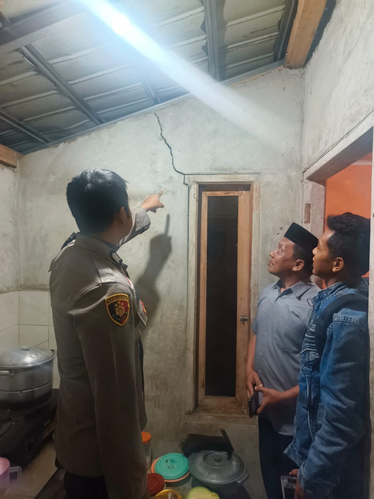 BPBD Cianjur Catat 11 Rumah Warga Retak Akibat Gempa M 4,3