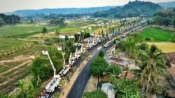 PLN UID Jabar Raih Rekor MURI, Pemeliharaan Listrik Tanpa Padam Jaga Aktivitas Masyarakat Tetap Berjalan