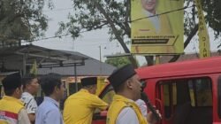 Jumat Berkah, Golkar Cianjur Bagikan Ratusan Porsi Nasi Kuning di Jalan Siliwangi