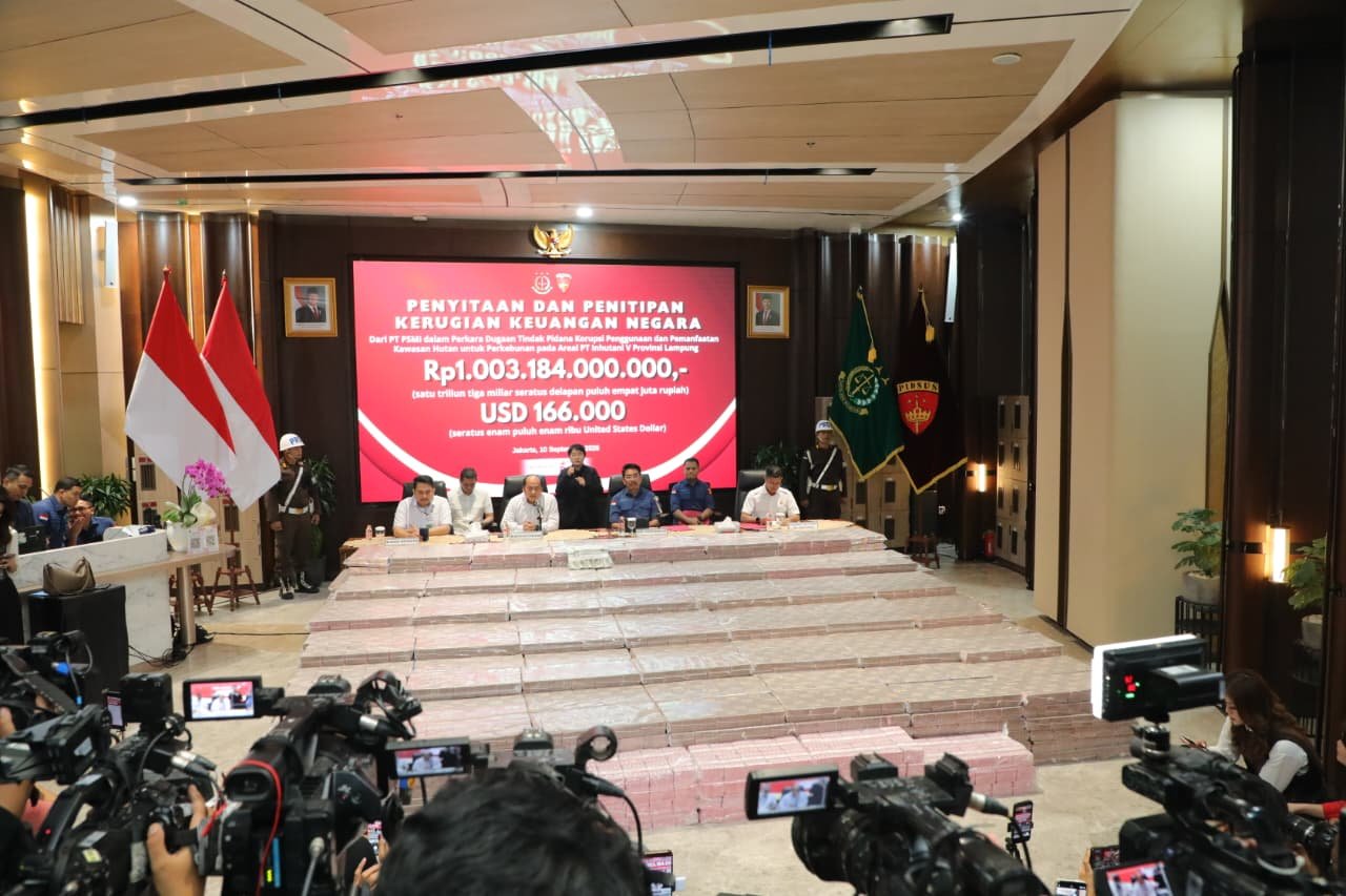 Kejagung Sita Rp1 Triliun dan USD 166 Ribu dalam Kasus Dugaan Korupsi Kawasan Hutan Lampung