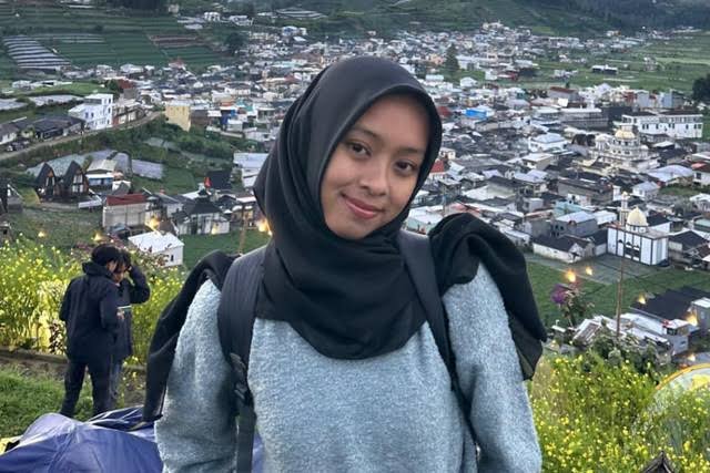 Setahun Hilang, Jenazah Mozza Tiba di Rumah Duka dalam Peti Jenazah