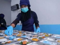 Erupsi Gunung Anak Krakatau, MBG di Sejumlah Wilayah Jabar Dihentikan Sementara