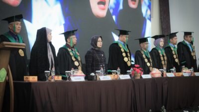 Wisuda ke-25 STAI Kharisma Sukabumi: Terobosan Serahkan Ijazah Langsung Saat Acara, 113 Wisudawan Terima Dokumen Lengkap