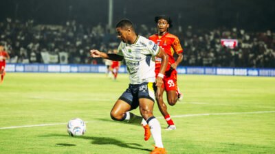 PERSIB Imbang 1-1 dengan Persijap di Babak Pertama