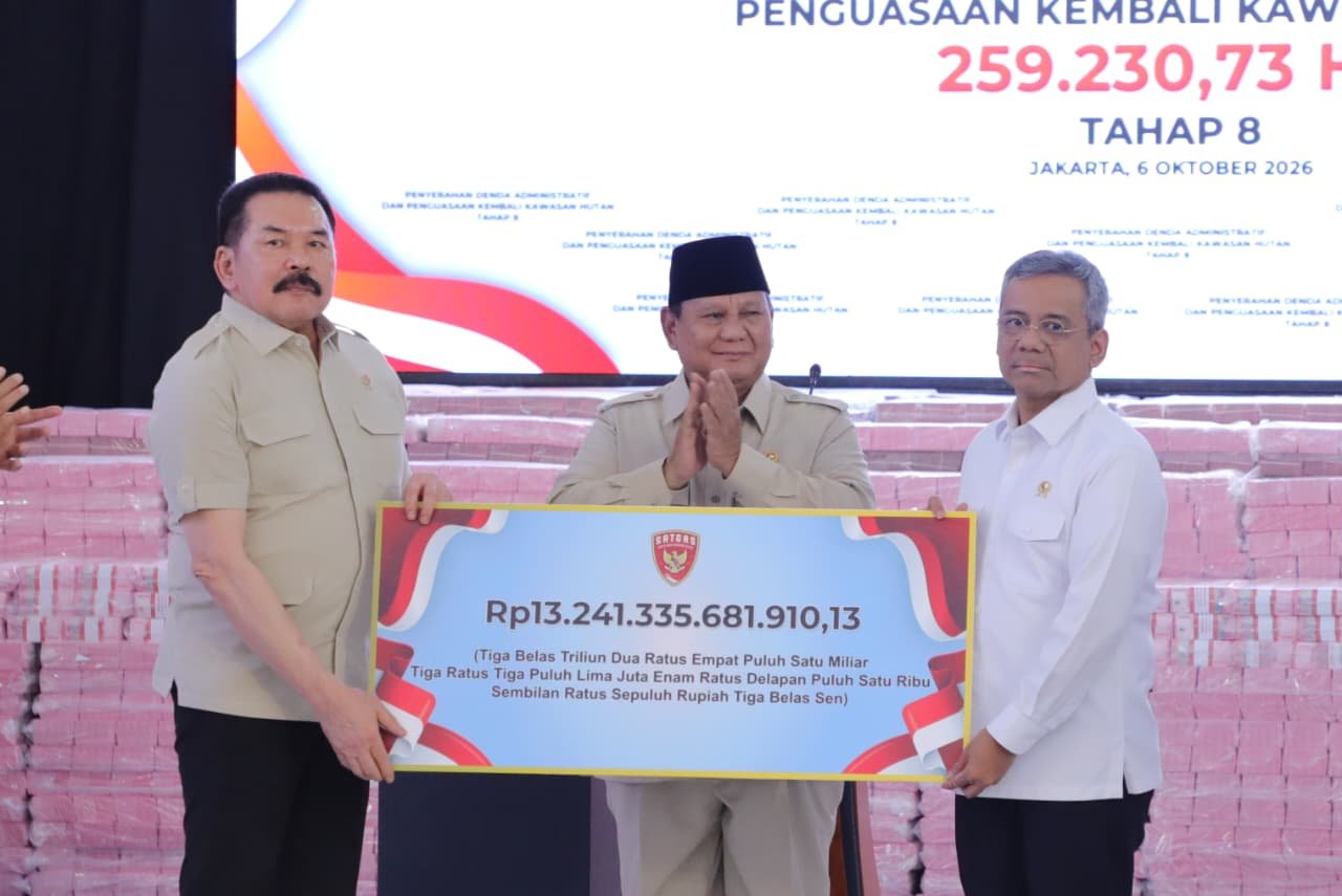 Presiden Prabowo Saksikan Penyerahan Rp13,24 Triliun Hasil Penertiban Kawasan Hutan