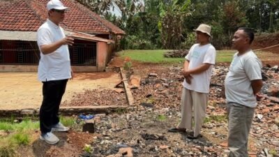 Rumah Lansia di Cibeber Cianjur Ludes Terbakar, RK Dadan Surya Negara Turun Tangan