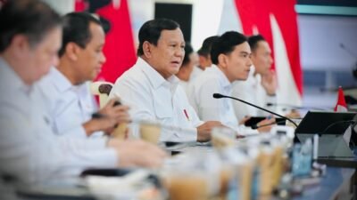 Pimpin Sidang Kabinet, Prabowo Dorong Indonesia Mandiri Pangan dan Energi