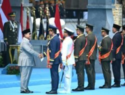 Prabowo Anugerahkan Bintang Mahaputera kepada Tujuh Tokoh TNI di HUT ke-81